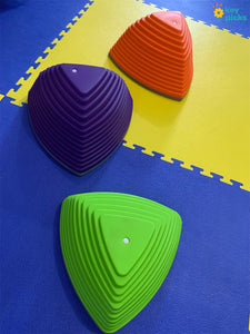 CLIMBING HILLTOPS (3 HIGH PIECES)
