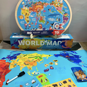 MAGNETIC WORLD MAP